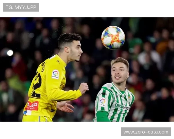 皇家贝蒂斯俱乐部历史传承与现代足球文化发展的深度探索 皇家贝蒂斯俱乐部历史传承与现代足球文化发展的深度探索