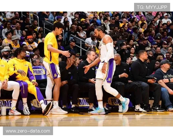 NBA多队暗流涌动季中交易格局或迎重大变局焦点升温全面引发关注 NBA多队暗流涌动季中交易格局或迎重大变局焦点升温全面引发关注