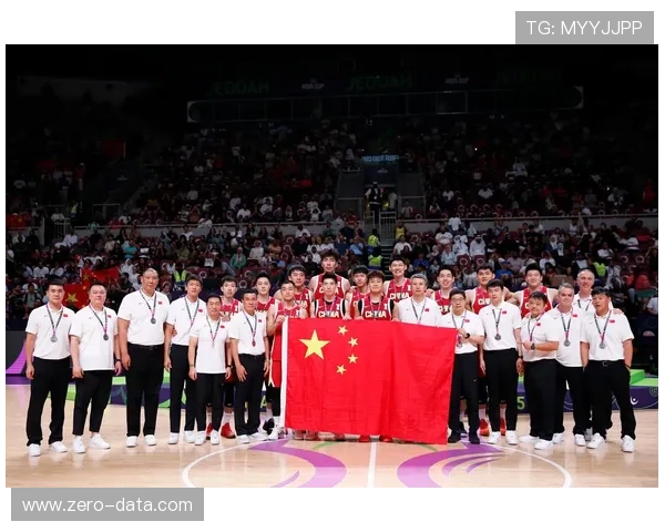 中国篮球队备战亚洲杯 强化防守策略力争突破四强目标 中国篮球队备战亚洲杯 强化防守策略力争突破四强目标