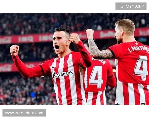 比利亚雷亚尔新赛季布局成型年轻力量与经验并行冲击更高目标